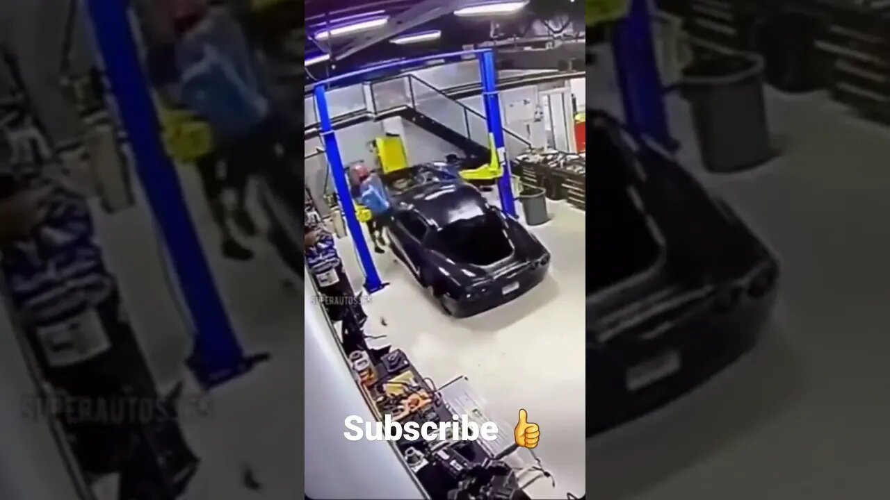 #shorts #viral #fails #funnyvideo #crash #car #accidentnews #accident