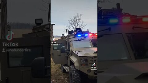 ILLINOIS STATE POLICE RAID A FAMILY HOME