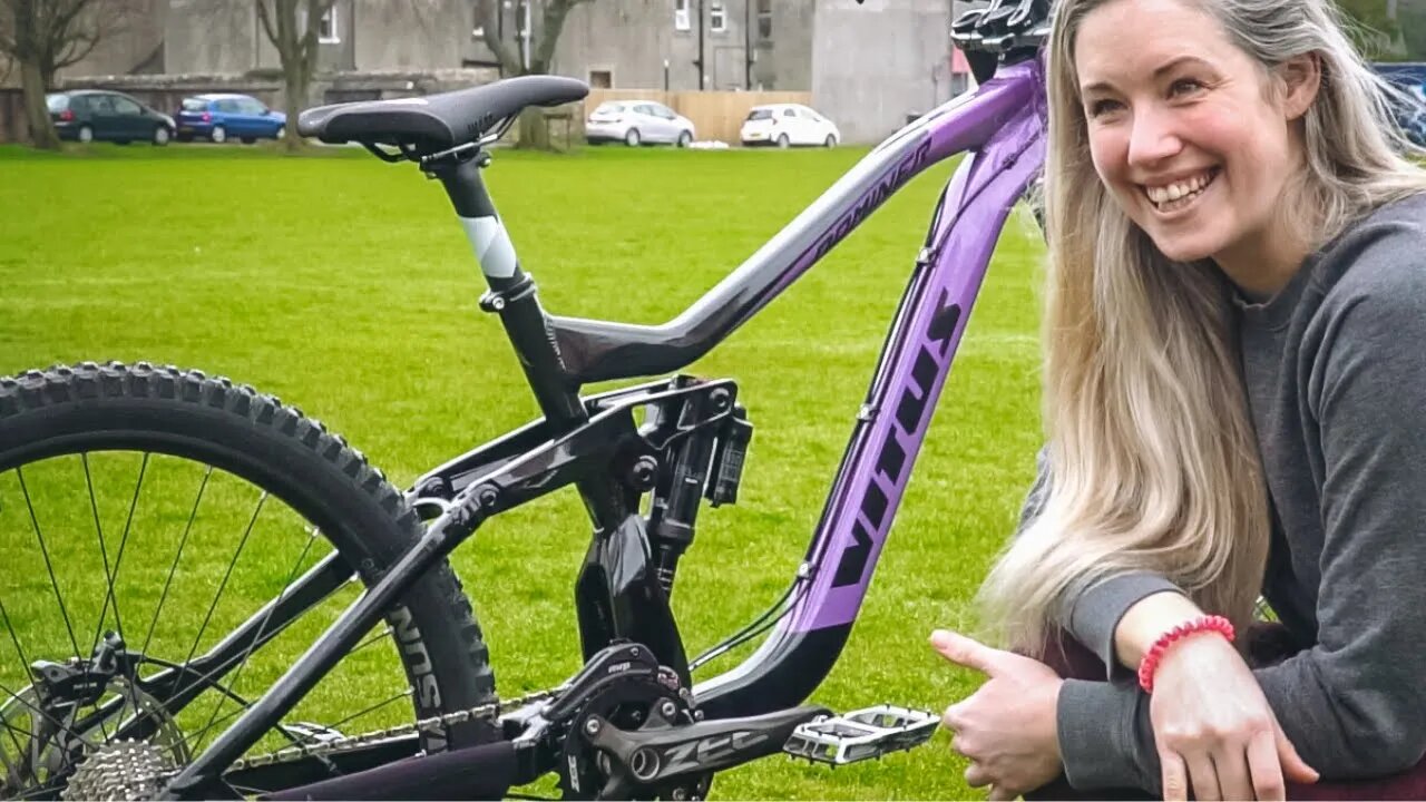 BUILDING THE NEW DOWNHILL BIKE (SHE FINALLY GOT ONE!)