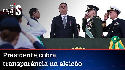 Na frente de Fux, Bolsonaro lembra: "Forças Armadas não dão recado"