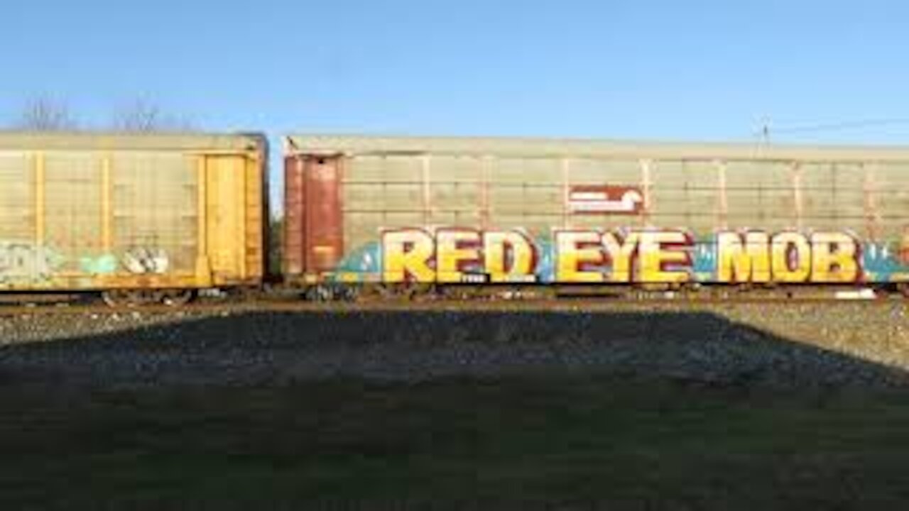 CSX Q332 Autorack/Manifest Mixed Freight Train from Sterling, Ohio November 28, 2020