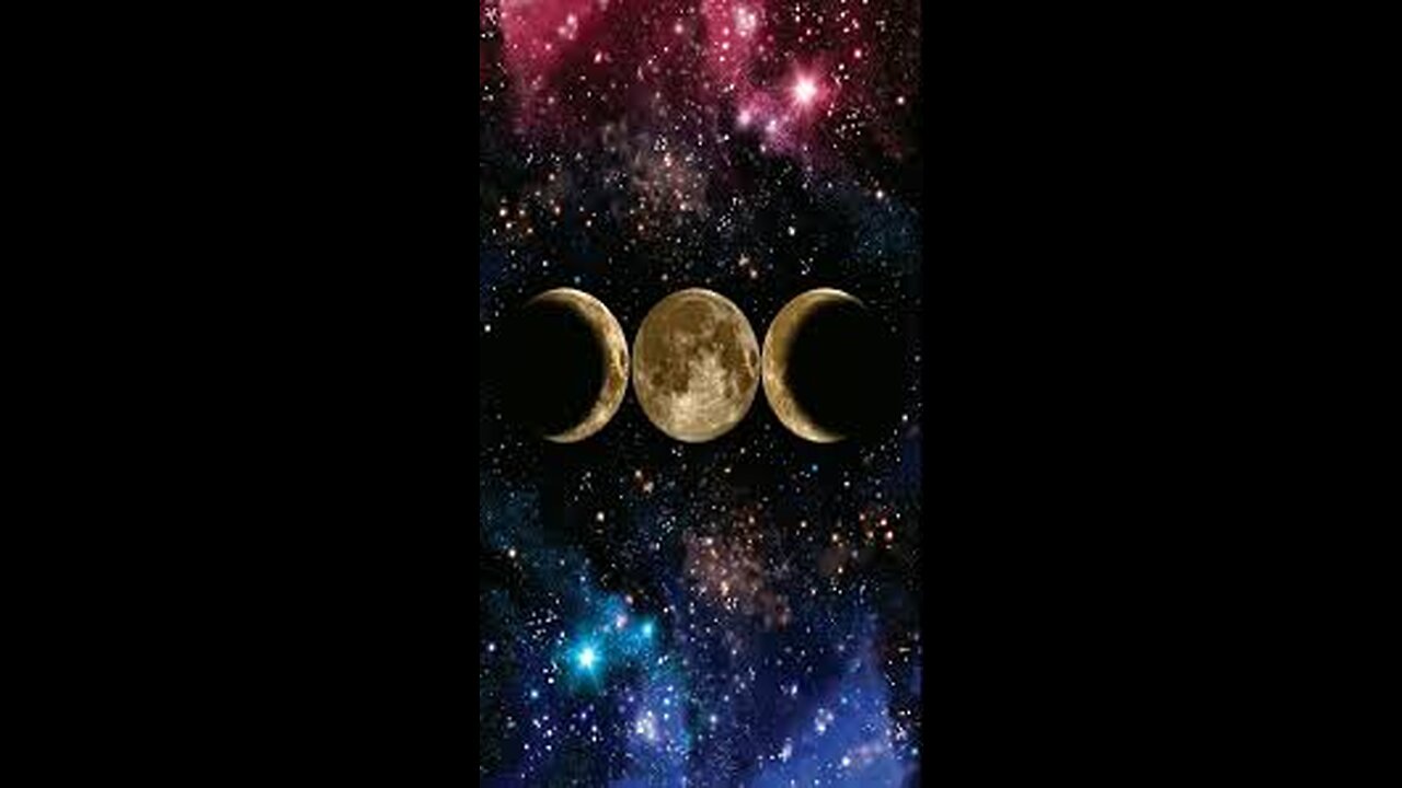 2021 Moon Phases: Celestial Beauty 🌕🌖🌗