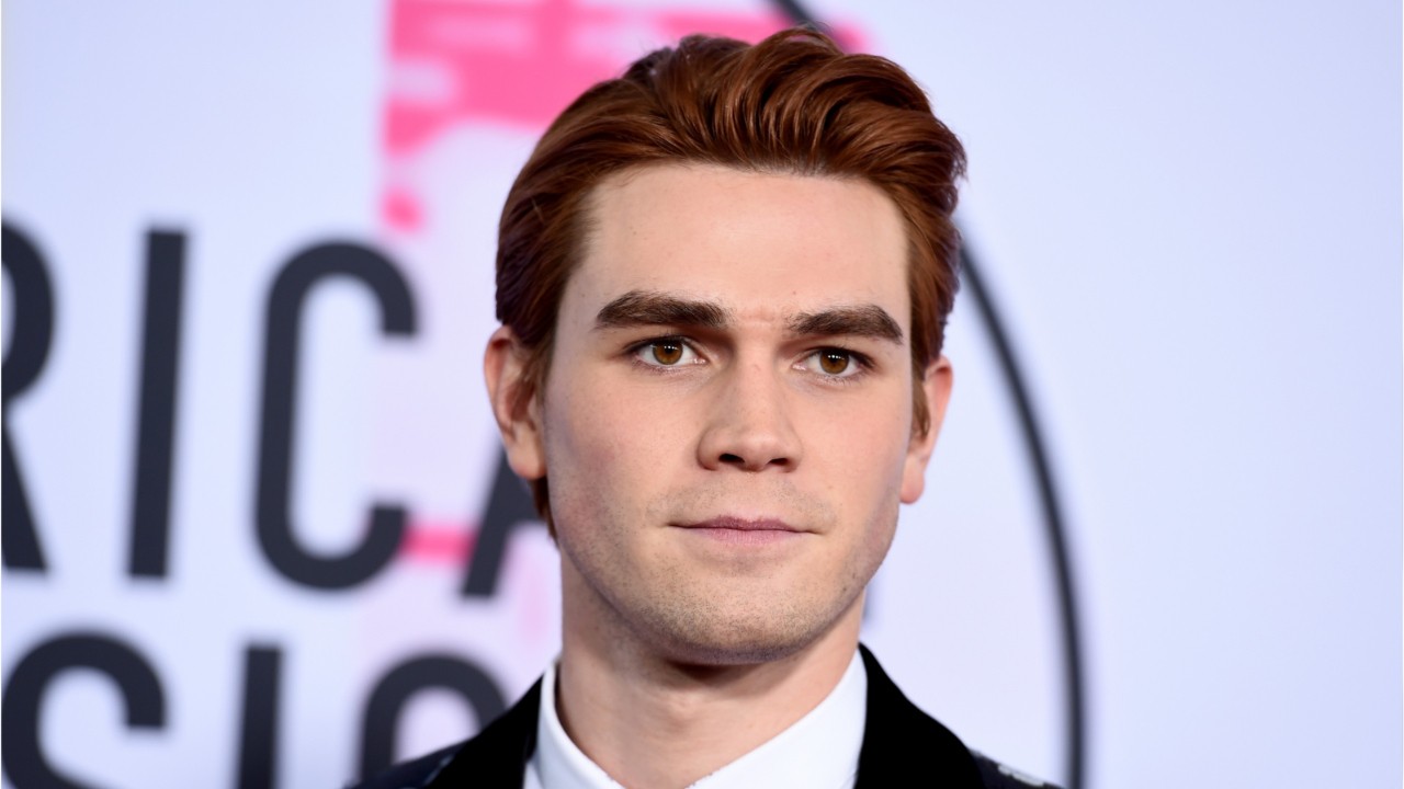 Fantastic Four Writer Suggests KJ Apa Should Play Johnny Storm