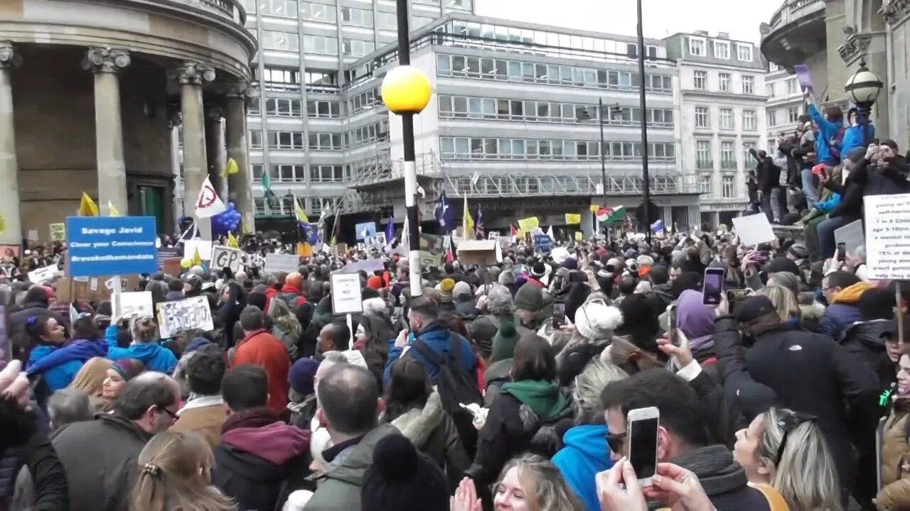 THOUSANDS OF PROTESTERS OUT SIDE THE BBC 22/01/22 #WorldWideDemo