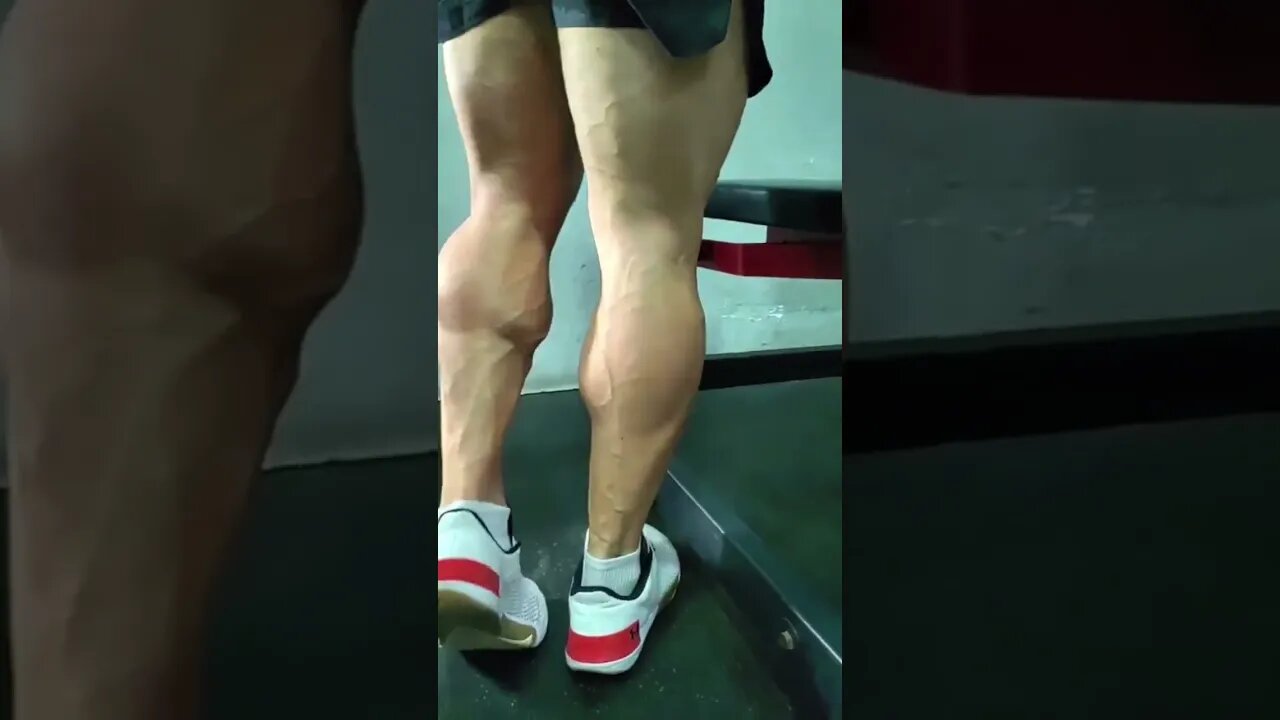 Train calves ? #bodybuildingmotivation #bodybuilding #gym #training #legday