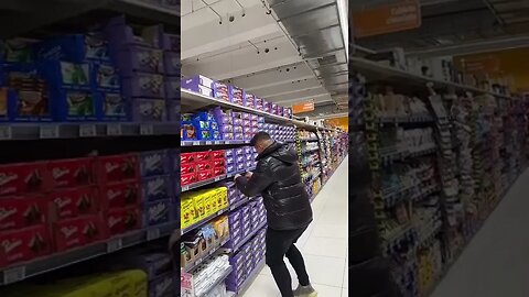 CUM MA INDRAPT SPRE RAFTUL CU DULCIURI #oguritamica #manciosul #mancare ##food