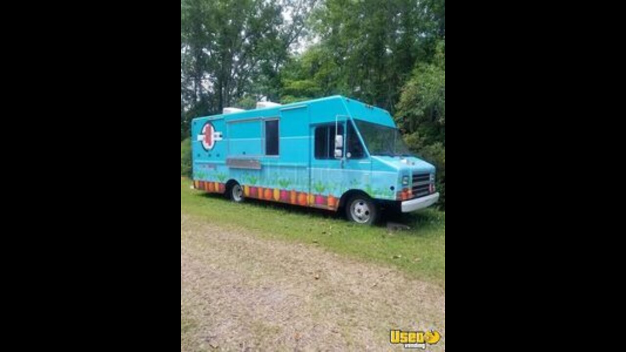 Lightly Used Chevrolet Diesel P30 Juice/Smoothie/Beverage Truck for Sale in South Carolina