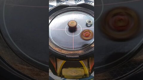 isso sim é maluquisse 😂 #batalhadebeyblade #beyblade #beybladeburst