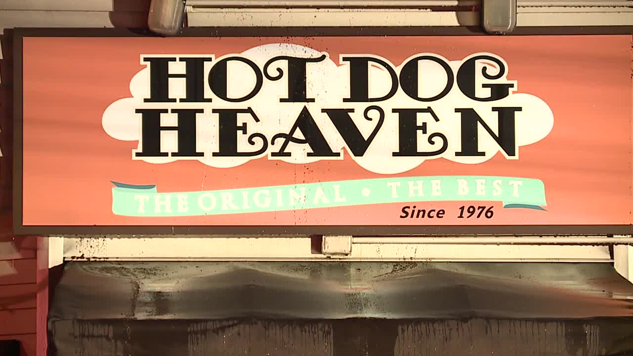 Fire damages Hot Dog Heaven in Amherst