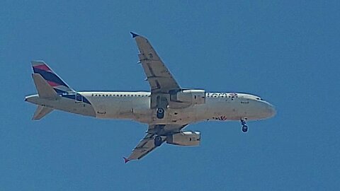 Airbus A320 PR-MAK vindo de Brasília para Fortaleza