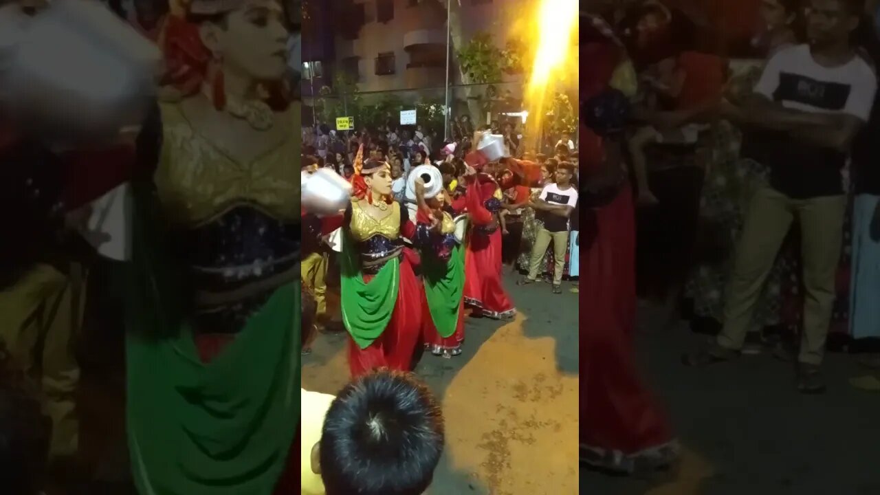 Kudam Dancing Hindu Chariot Festival