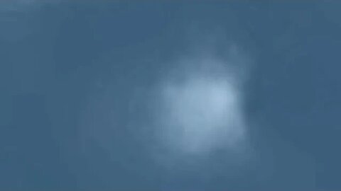 UFO Crossing Sky Towards East Coast