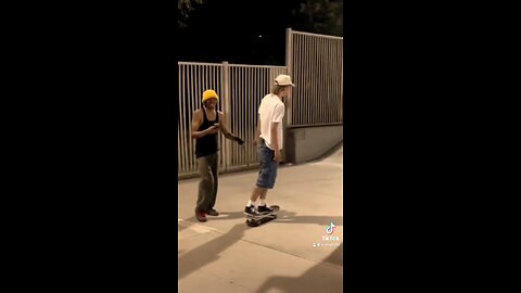 Bro super smooth with it 🛹