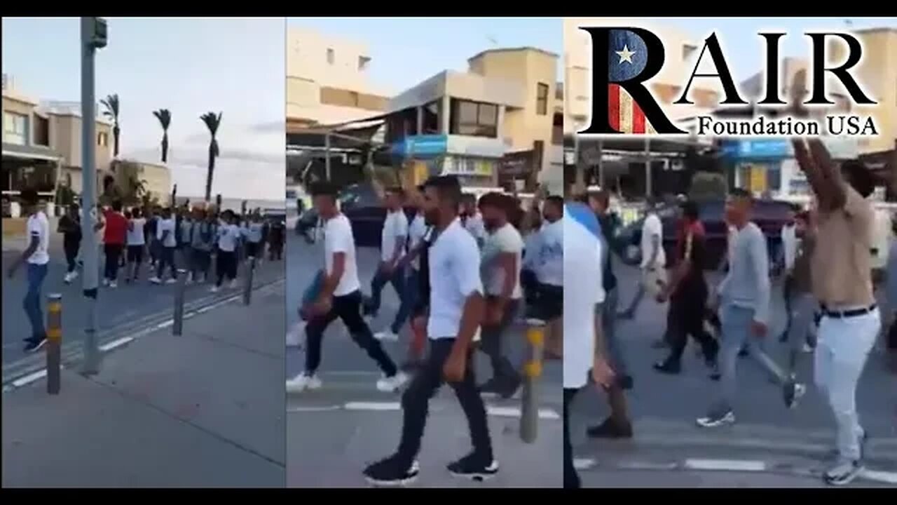 Army of Muslims March in Greece