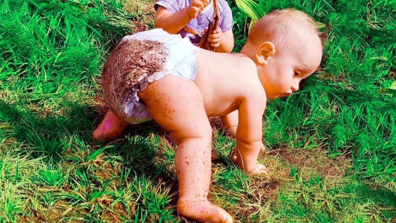 Funny Babies Outdoor Fails Videos