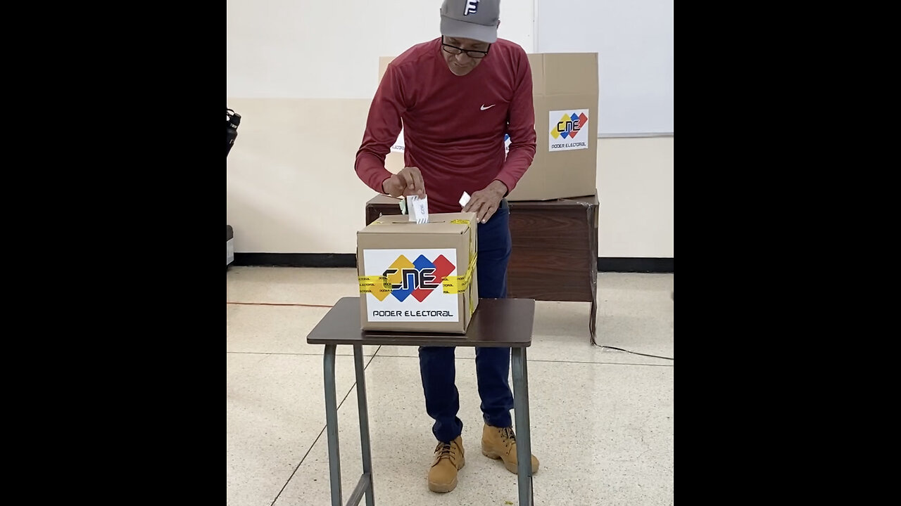 Venezuela votes: A close look inside Venezuela's polling stations