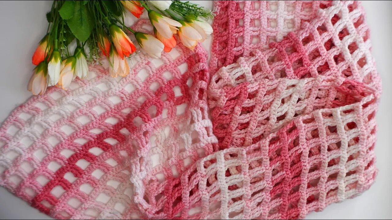 Amazing and very simple crochet scarf