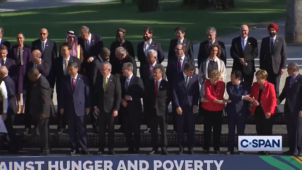 'Where's Wal-Joe'? Joe Biden Goes Missing At G20 Summit Photo, Only The Camera Crew Notices