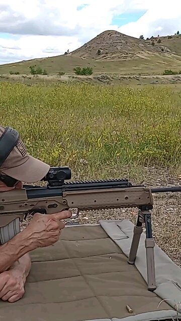 CVLife Tactical Bipod paired with the Keystone Overlander and KelTec RDB - Minuteman Review