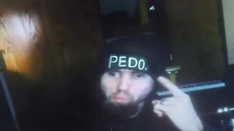 Cyraxx on FB Live. "SPEAKING OUT AGAINST THE MONEY BEING MADE FF MY BACK". 11/23/2023