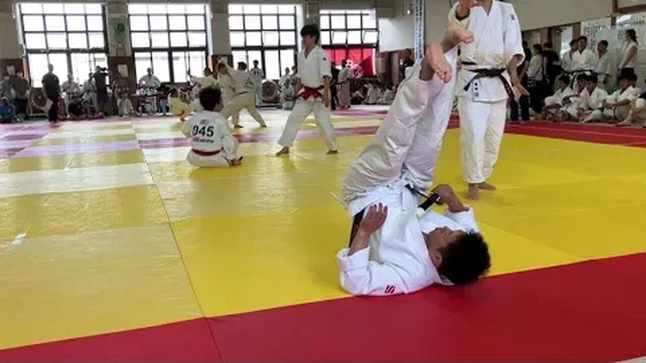 '23 第3回WSAF合気道競技世界選手権大会 演武競技 有段の部 対短刀乱取り基本の形１７本 予選３回戦 Cコート第２試合