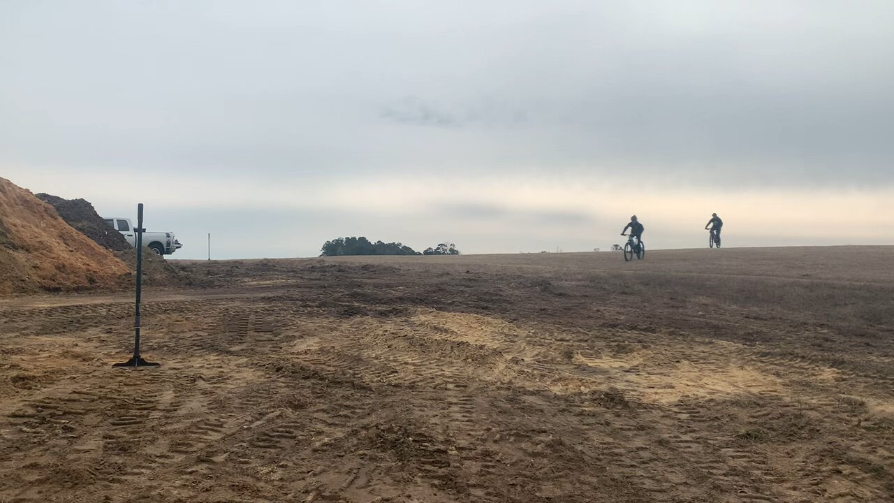 Mountain biking Browns Creek Trail Elisabeth North Carolina￼