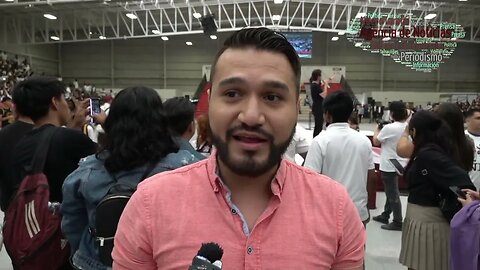Destacan estudiantes neolaredenses aportación de influencers en Foro Juventudes 2023