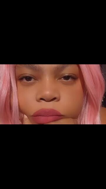 She Said "Hoes For Harris"... Hahahahaha, LMAO