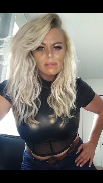 2200 immigrants looks like an assembly line