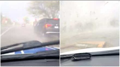 アメリカでトルネードで間一髪！