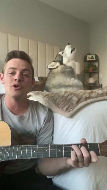 Tate and Kovu singing "Lean On Me"