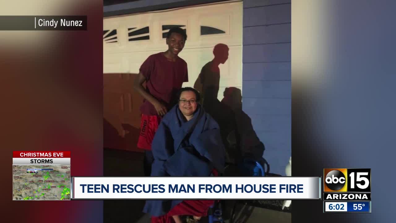 Teen rescues Phoenix man during house fire