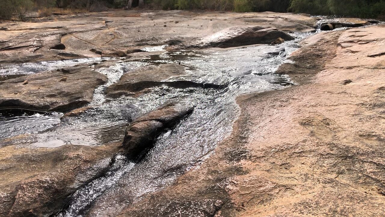 Australian creekπππ¦πΊπ