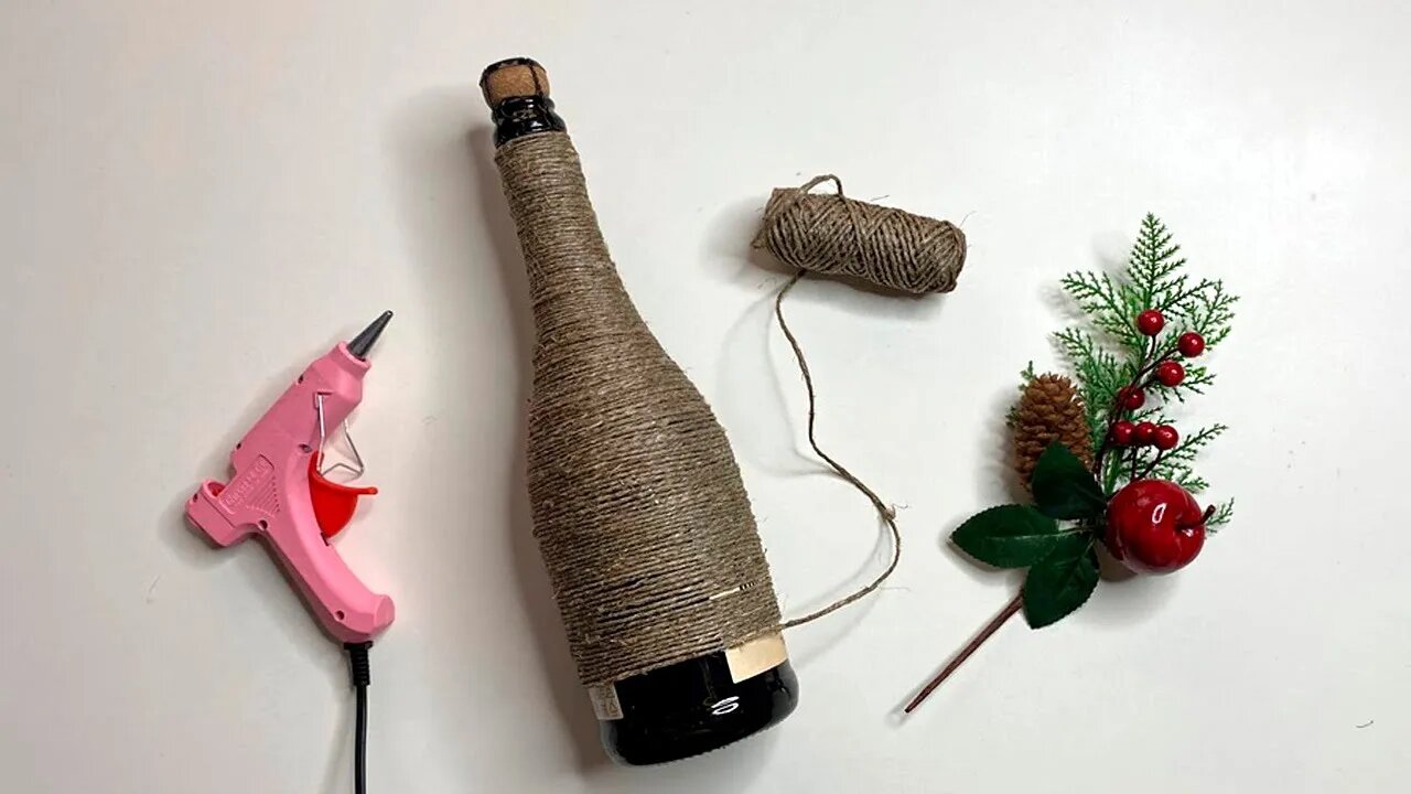 DECORATION OF A BOTTLE OF CHAMPAGNE in 10 minutes | Gifts for the New Year