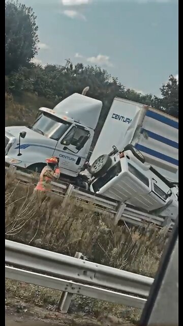 Hwy 403 Accident In Hamilton