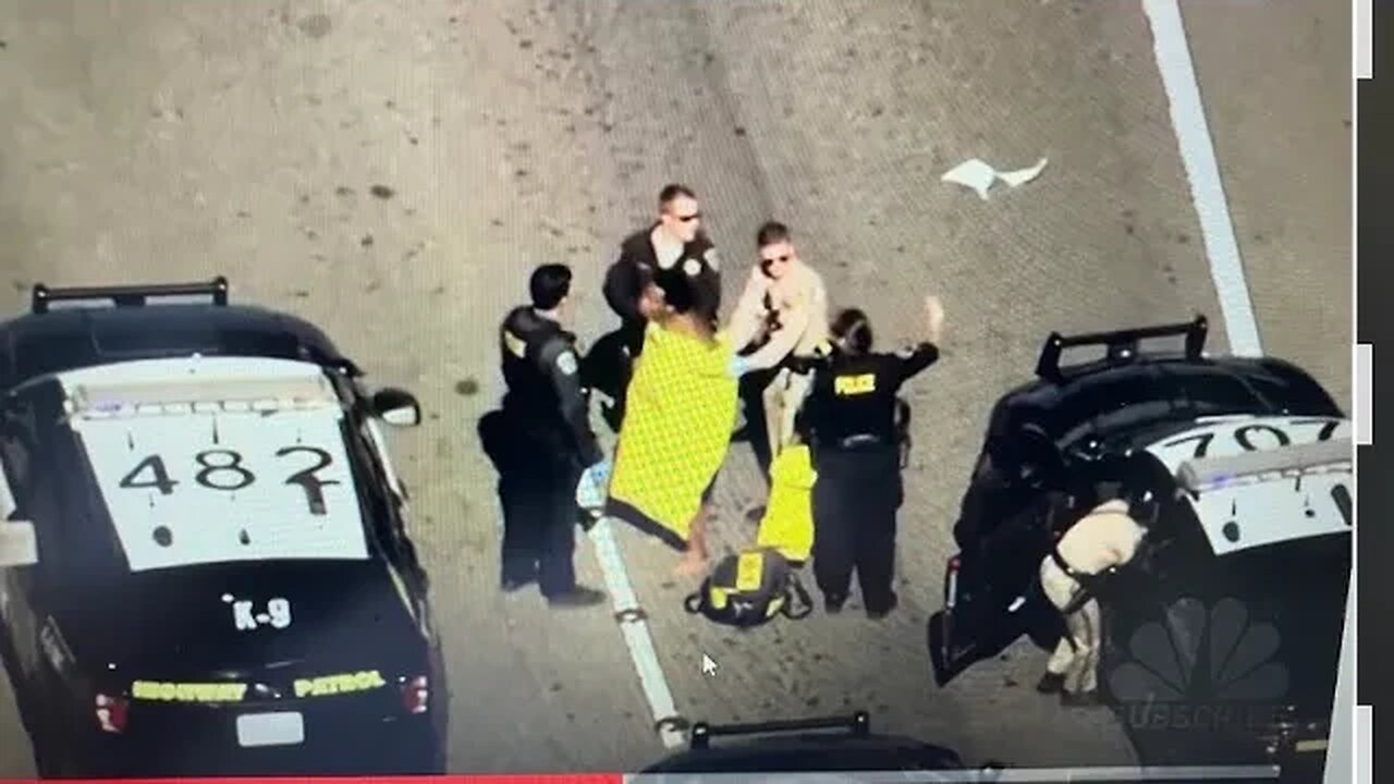 NAKED LADY SHOOTING ON EXPRESSWAY…”MIND CONTROL?”