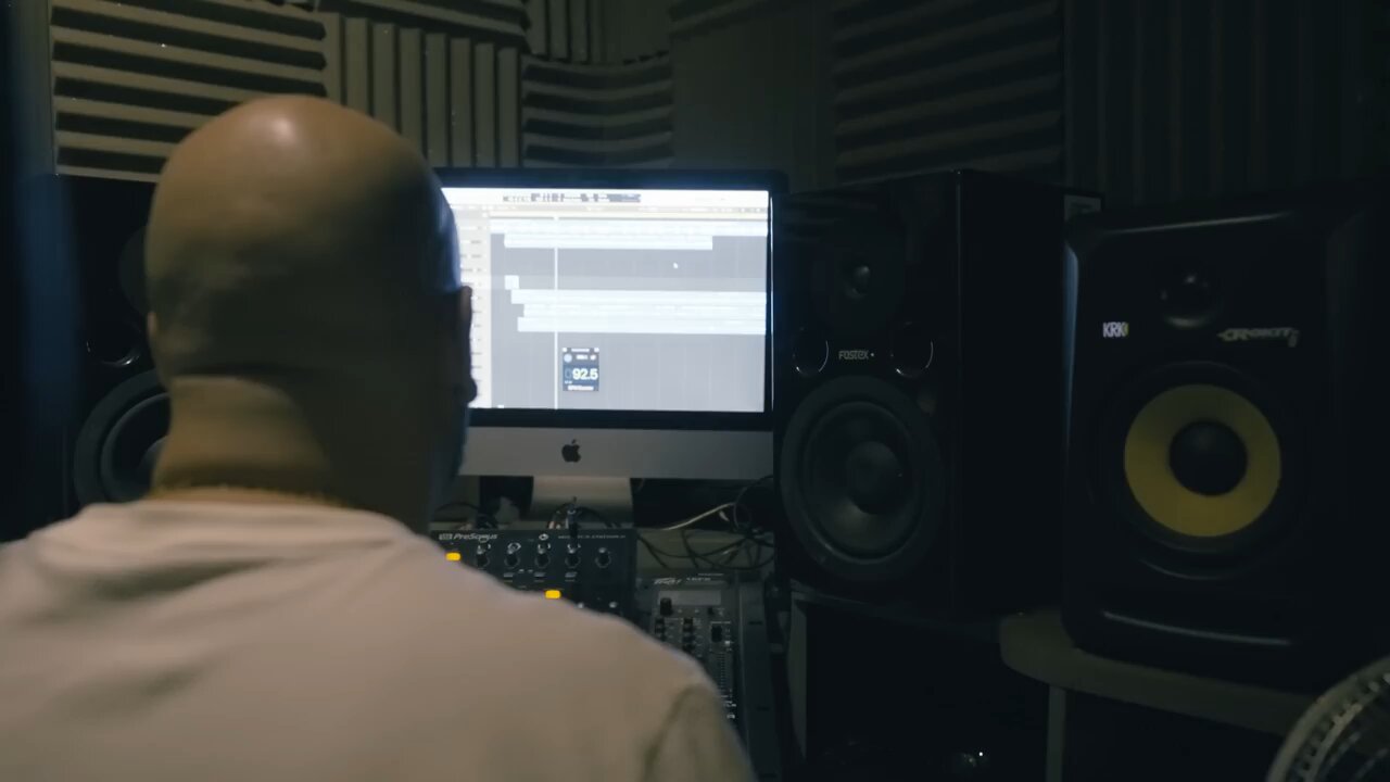 LUK3 WHIT3 - Facts (Official Video)