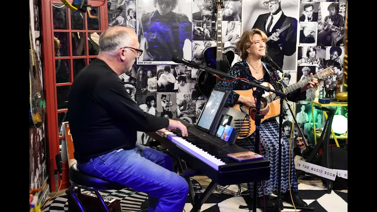Karen Mal "Hemingway Street" In The Music Room Single 2023