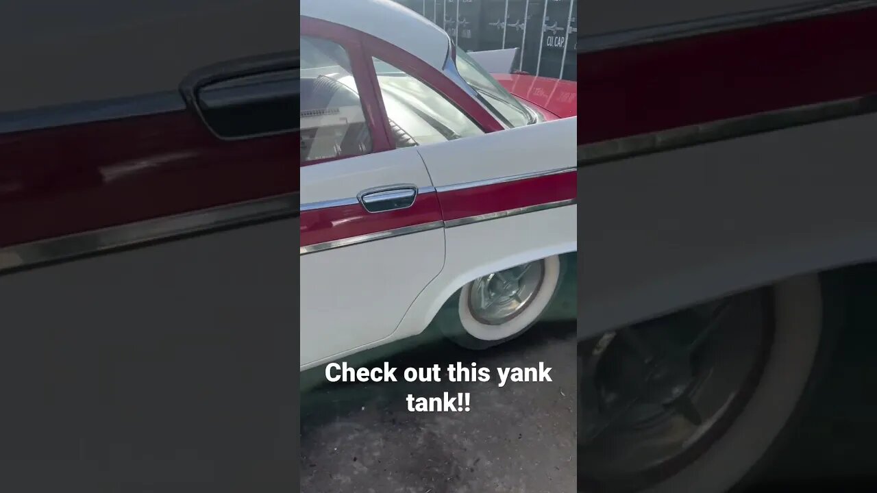 A big old Dodge that friend has… doesn’t she look nice in the sunshine!! #americancars #classiccars