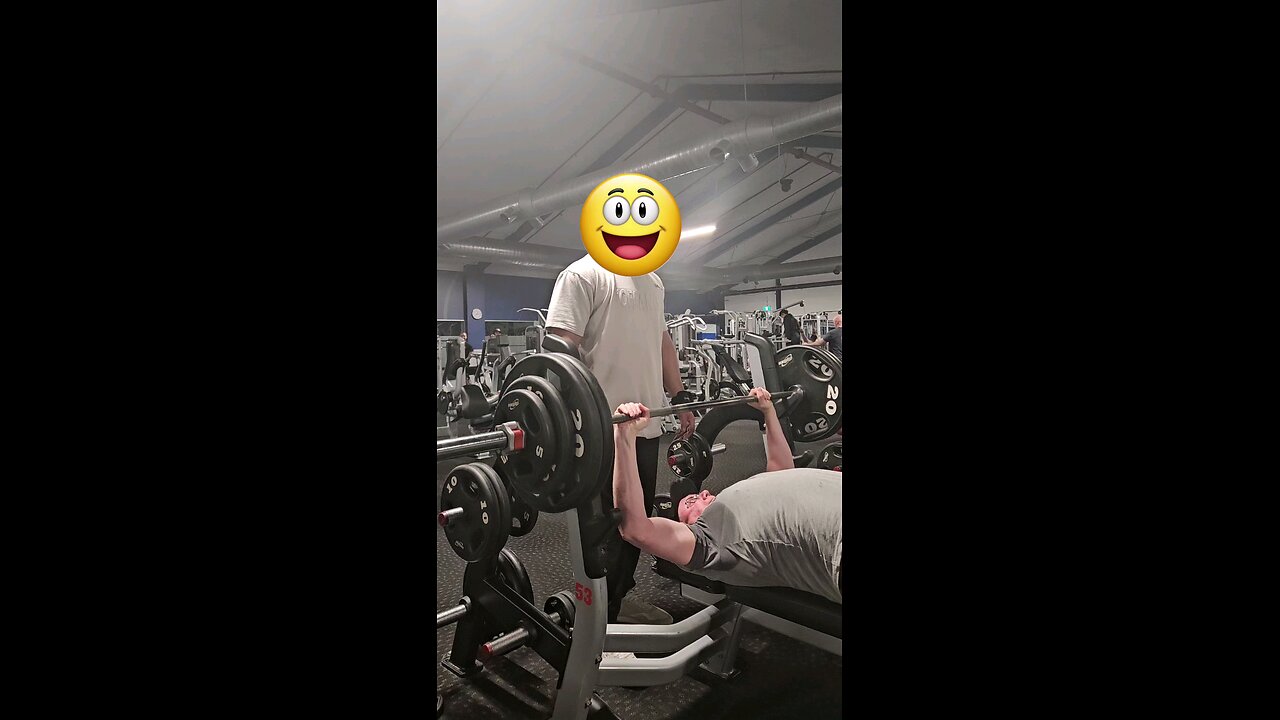 130kg closer grip PB in slow motion