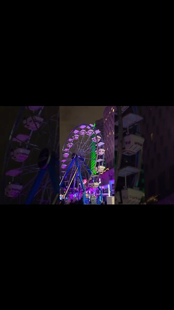 Montreal Downtown Giant Wheel