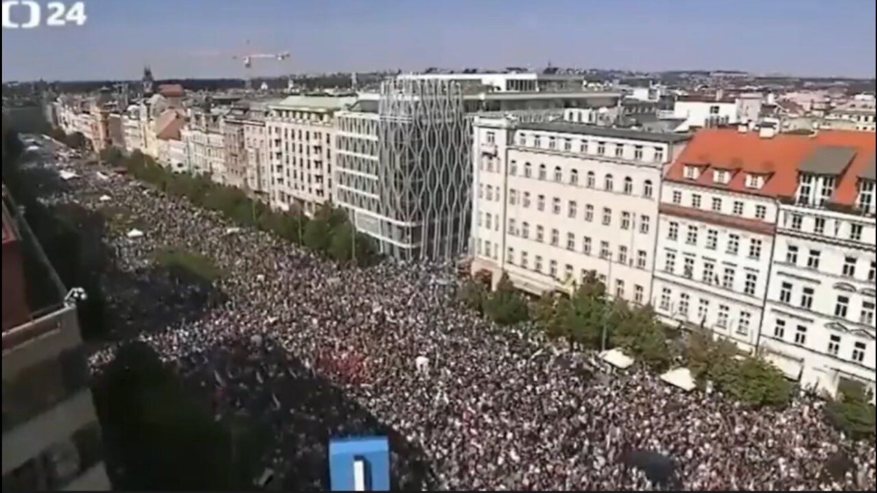 Massive Demonstration in Prague Over Energy Crisis.
