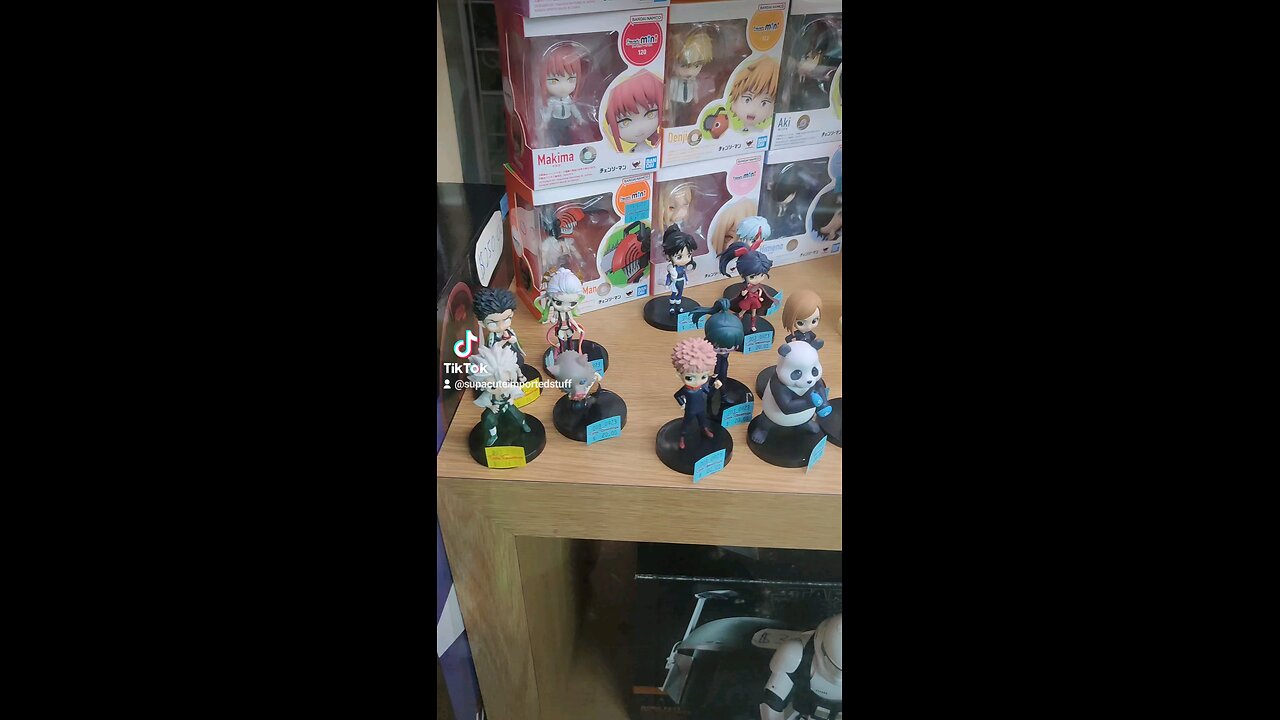 Cartoon and Anime Figurines at Jem Shopping Centre in Singapore!