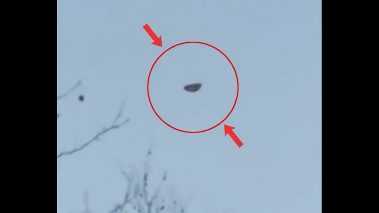 Odd Triangle UFO over New York City