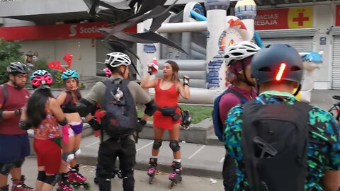 Patinando ⛸💨🌟 Ruta Navideña 2021 🌟Parada Passapoga 📍 Providencia 🌎 Santiago Chile 📅 18.12.2021