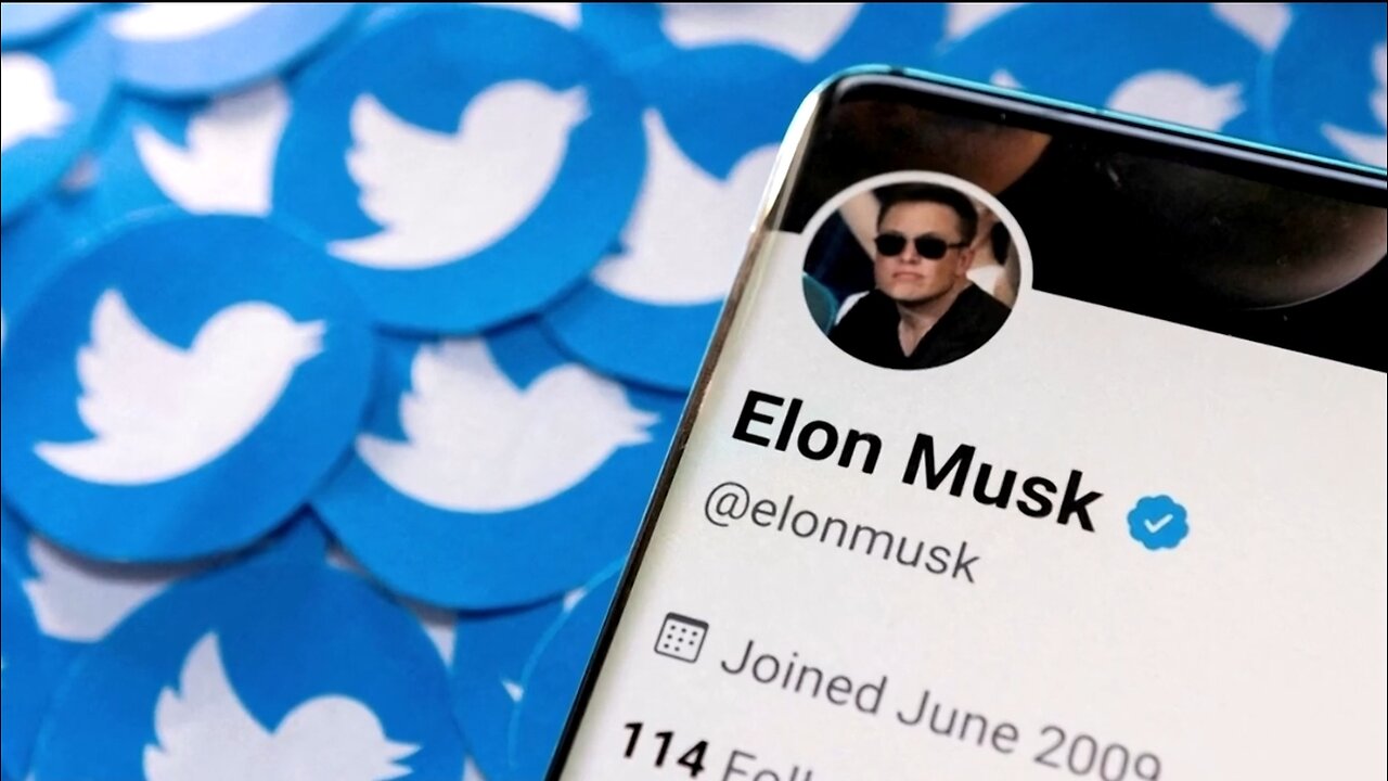 Musk fires top executives at Twitter