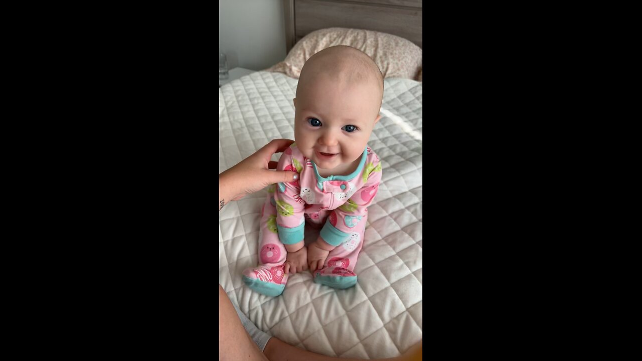 Cute Baby Sit Up Fail