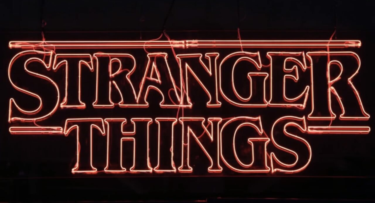 Actors of Stranger Things (before/after)