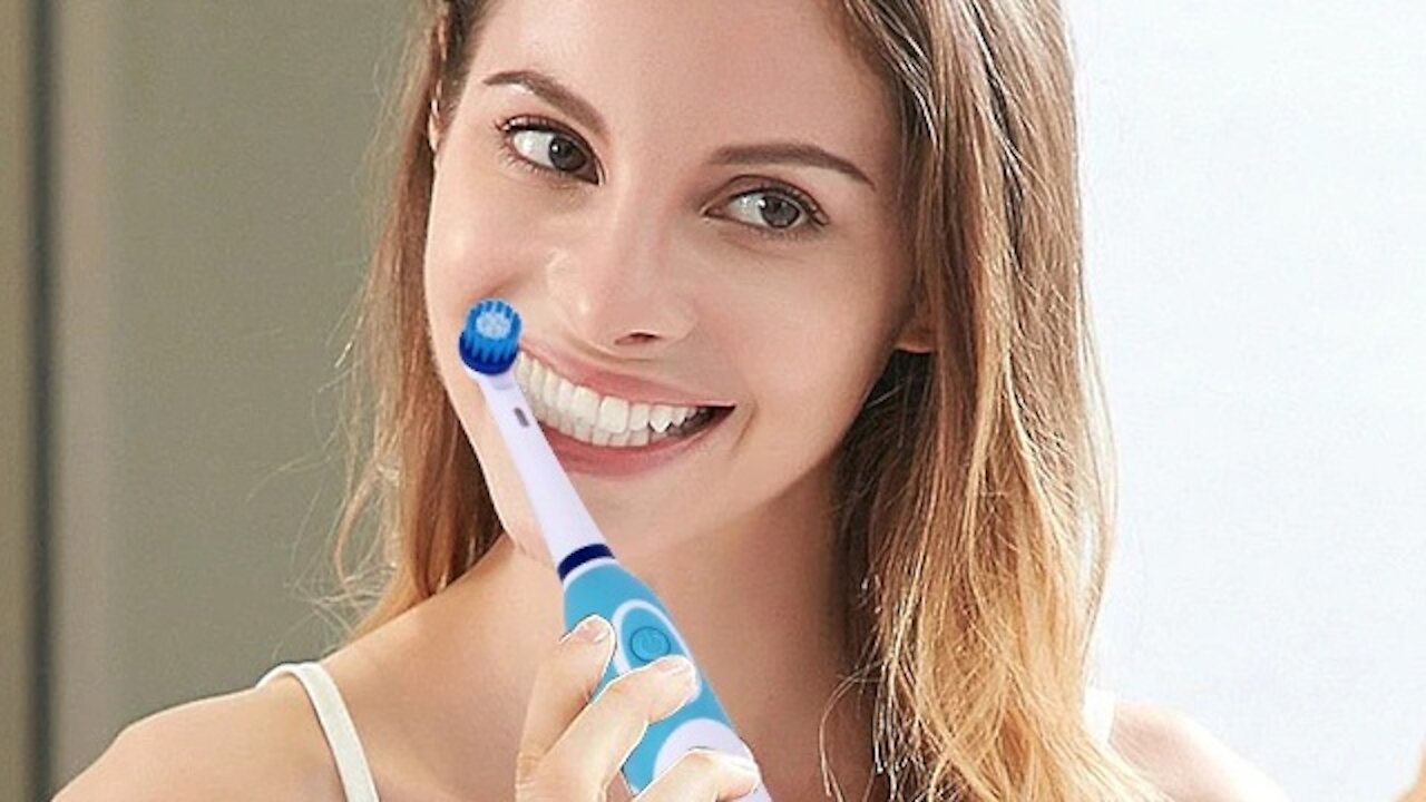 Rotating Electric Toothbrush Battery Operated with 4 Brush Heads