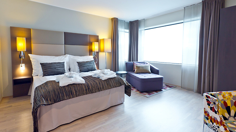 Use these tools to book your stay the Clark way